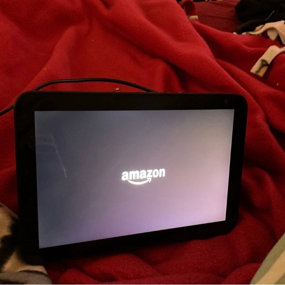 Echo-Show8 (Alexa Amazon) - Picture 2 of 4